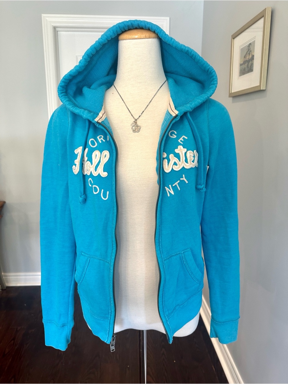 Hollister Women's Bright Turquoise Blue Full-Zip Hoodie - Size M - Picture 7 of 13